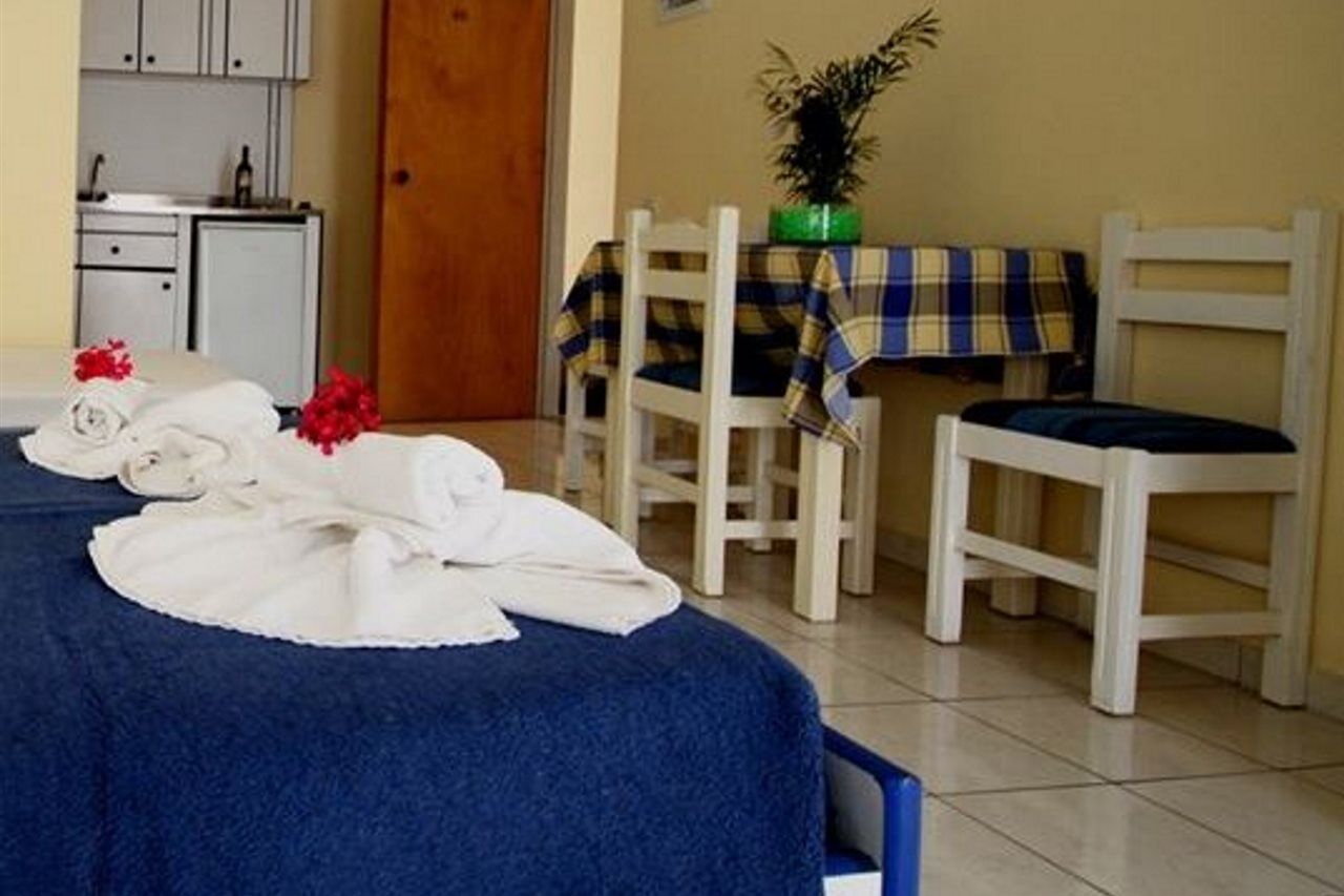 Minas Apartments Χερσόνησος Εξωτερικό φωτογραφία
