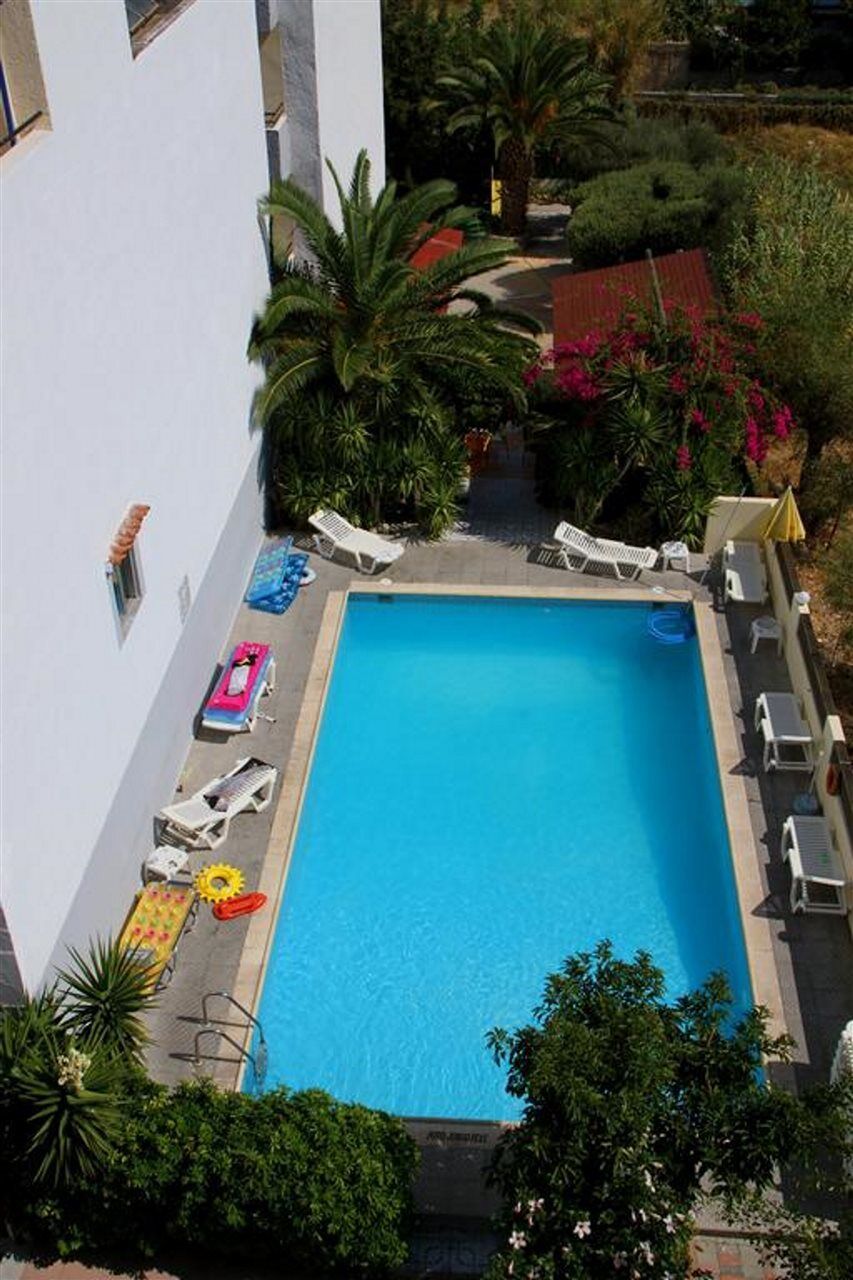 Minas Apartments Χερσόνησος Εξωτερικό φωτογραφία