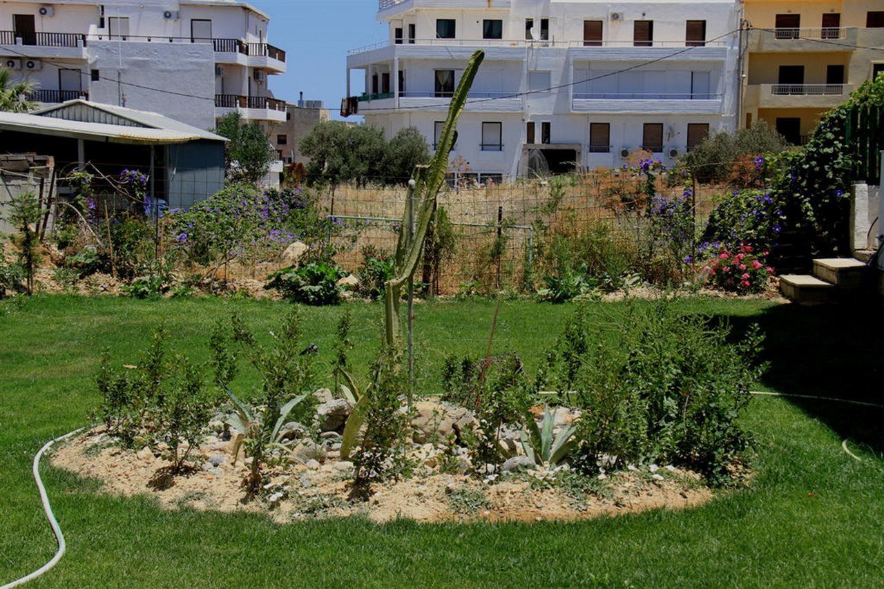 Minas Apartments Χερσόνησος Εξωτερικό φωτογραφία
